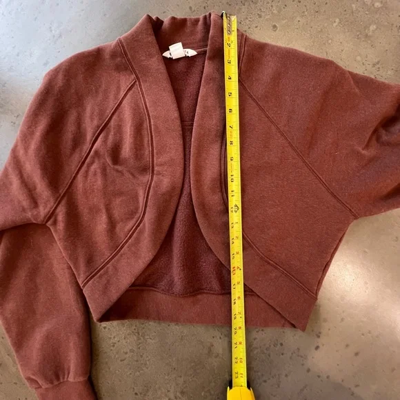 Athleta cropped sweatshirt jacket. Brown. Size L. - Picture 3 of 8